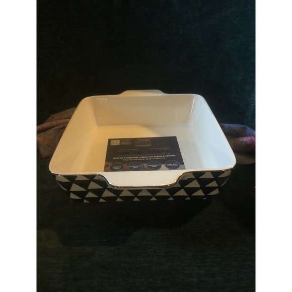 Thyme & Table Geometric Square Baking Dish Oven Freezer Dishwasher Safe 8” x 8” - Picture 6 of 7